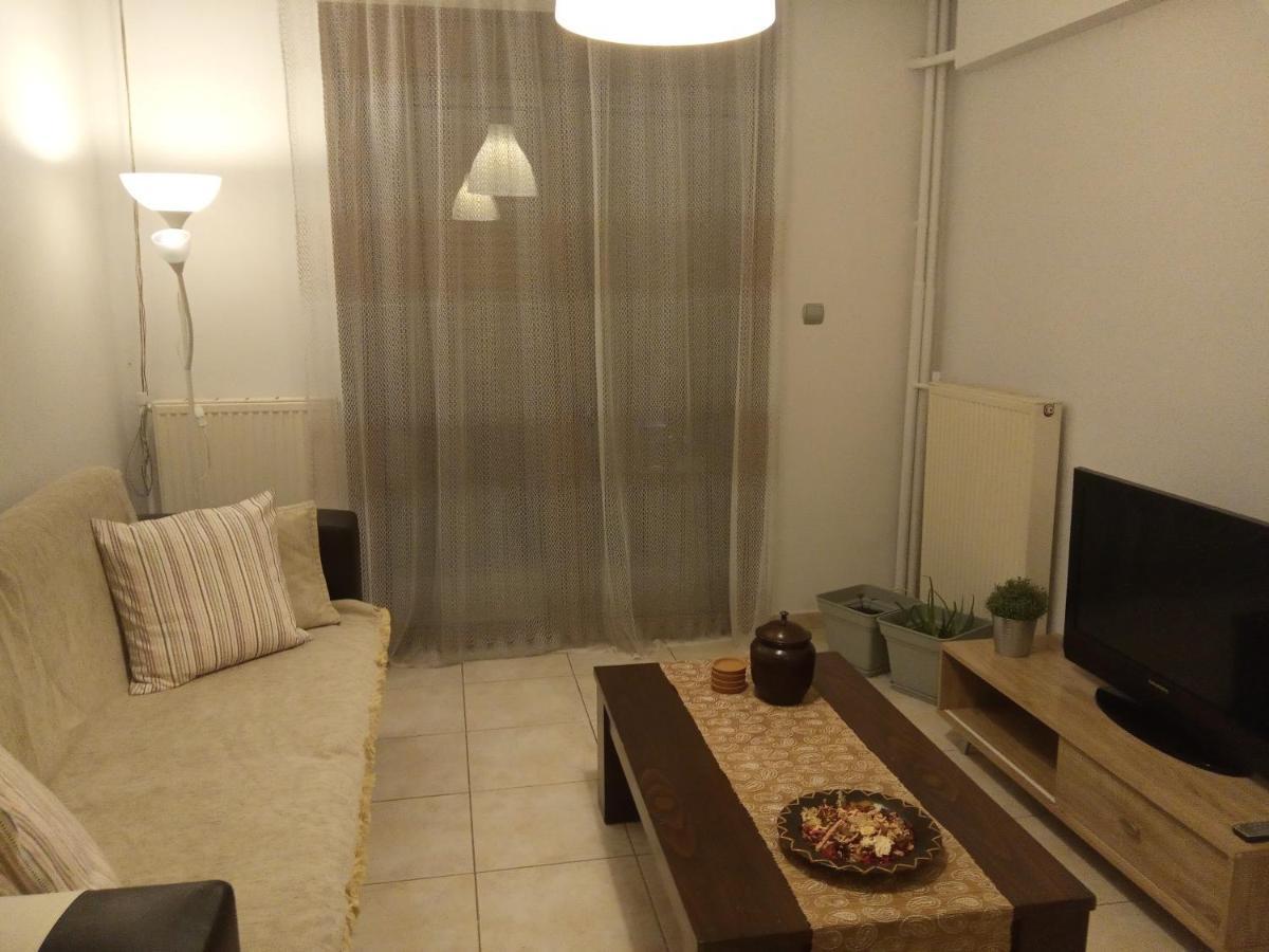 Isavrou Apartment Комотини Экстерьер фото