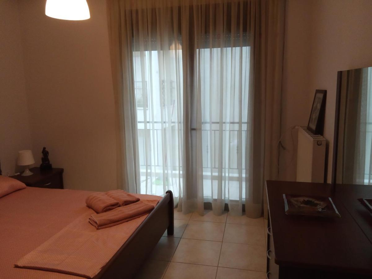 Isavrou Apartment Комотини Экстерьер фото